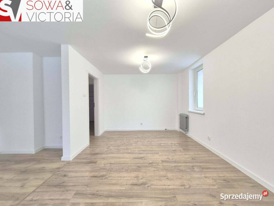 Trzypokojowe mieszkanie z dużym balkonem dolnośląskie Wałbrzych