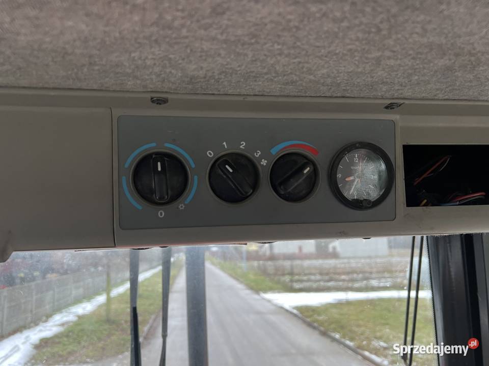 Ciagnik Massey Ferguson 6110 Rewers elektrohydrauliczny Kazimierz Biskupi