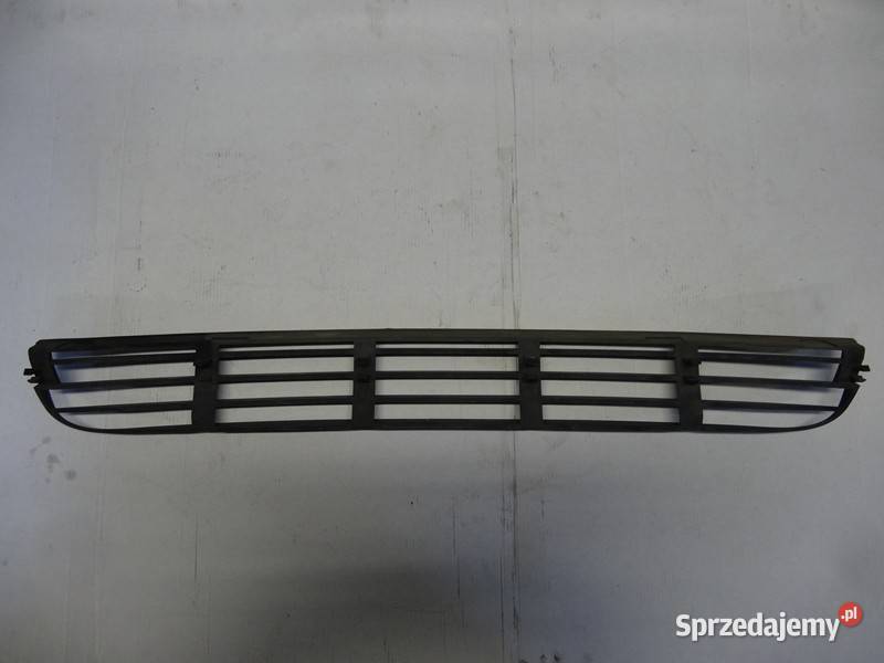 AUDI A8 D2 9499 KRATKA ATRAPA GRILL ZDERZAKA Przemęt