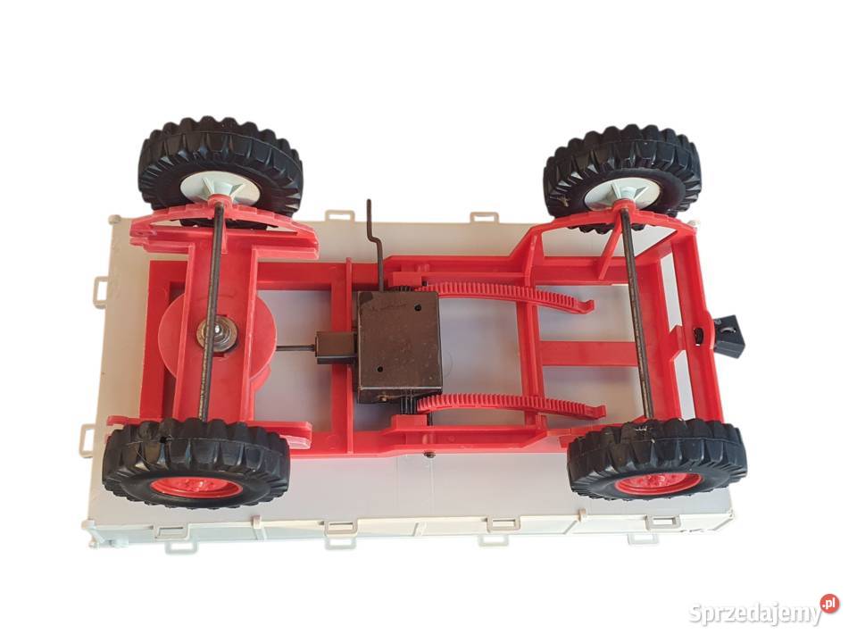 Stary model traktor z przyczepą ITES śląskie Cieszyn