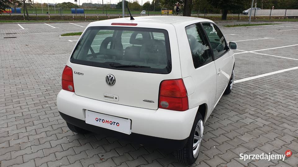 VW Lupo 10 benzyna ładny STAN NOWE OPONY Zarejestrowany w Polsce