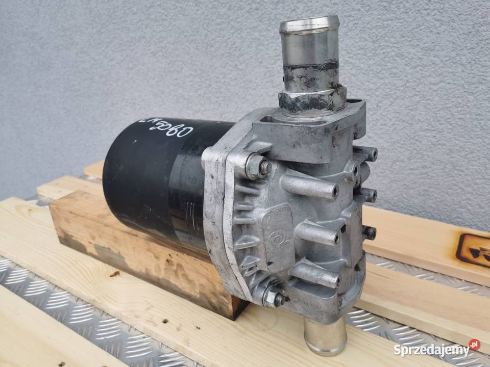 Holland LM 5080 Obudowa filtra hydraulicznego Wilkowo sprzedam