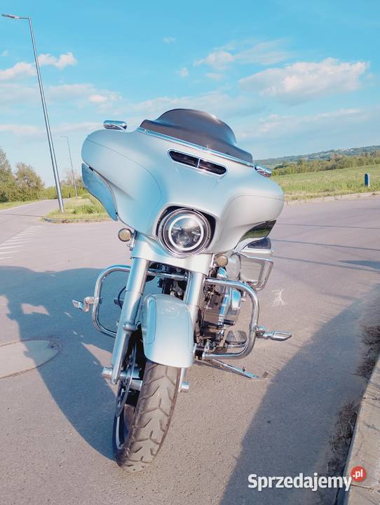 Harley Davidson street glide 2015 bezwypadkowy srebrny Rzeszów