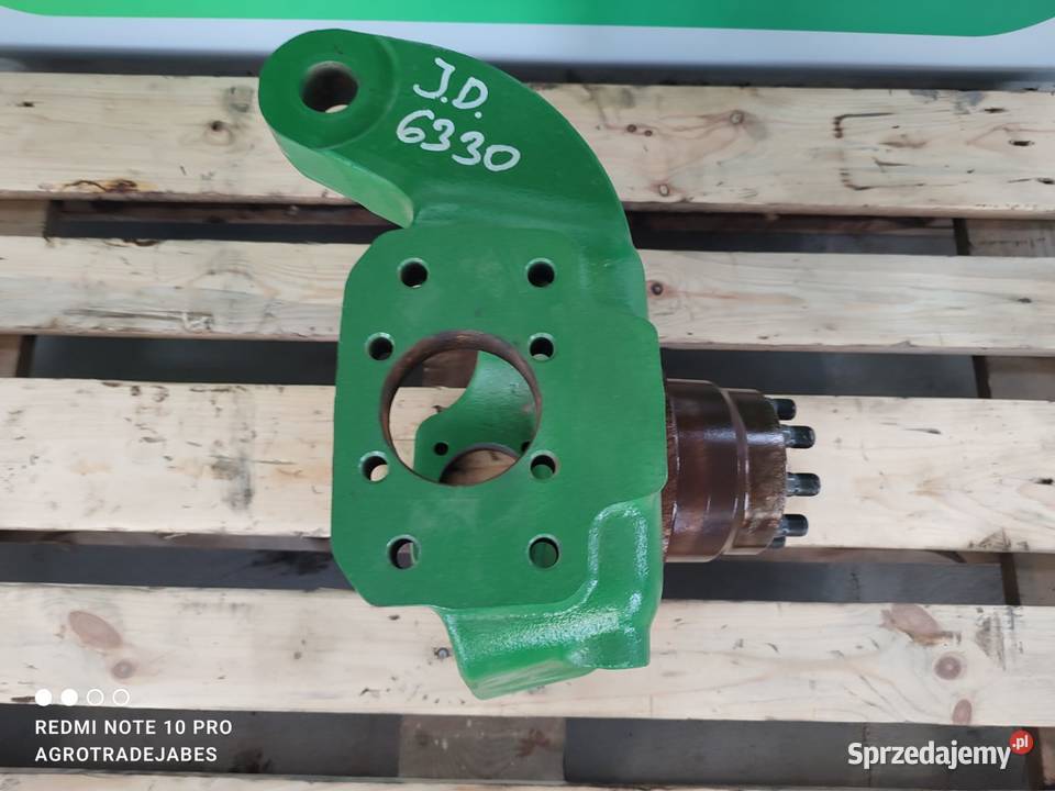 Zwrotnica L157636 L157614 John Deere 6175 M Wilkowo