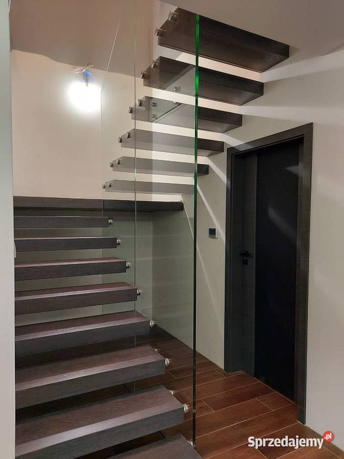 Balustrady szklane barierki balkon taras schody Tokarnia