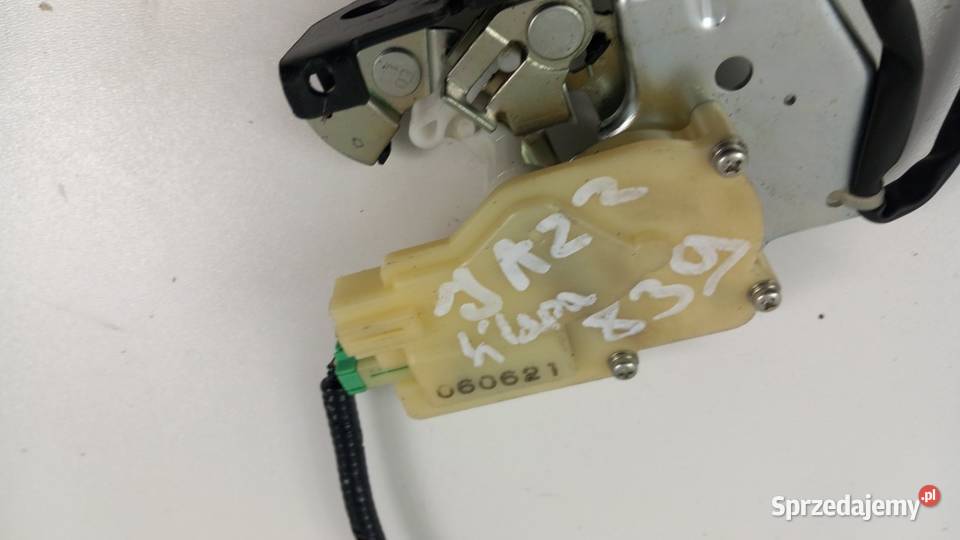 HONDA JAZZ II FL ZAMEK KLAPY TYŁ Zbierkowo