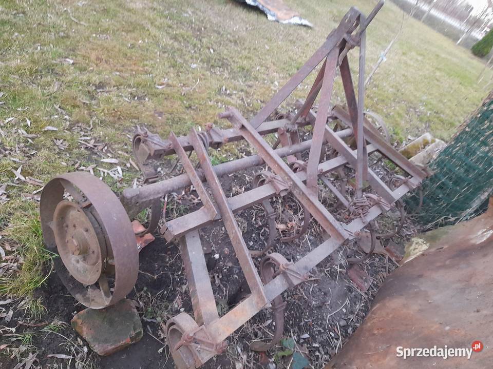 Kultywator do ciągnika