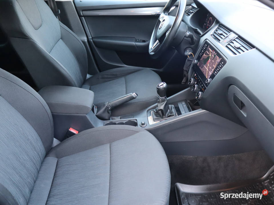 Skoda Octavia 15 TSI czujnik parkowania Katowice