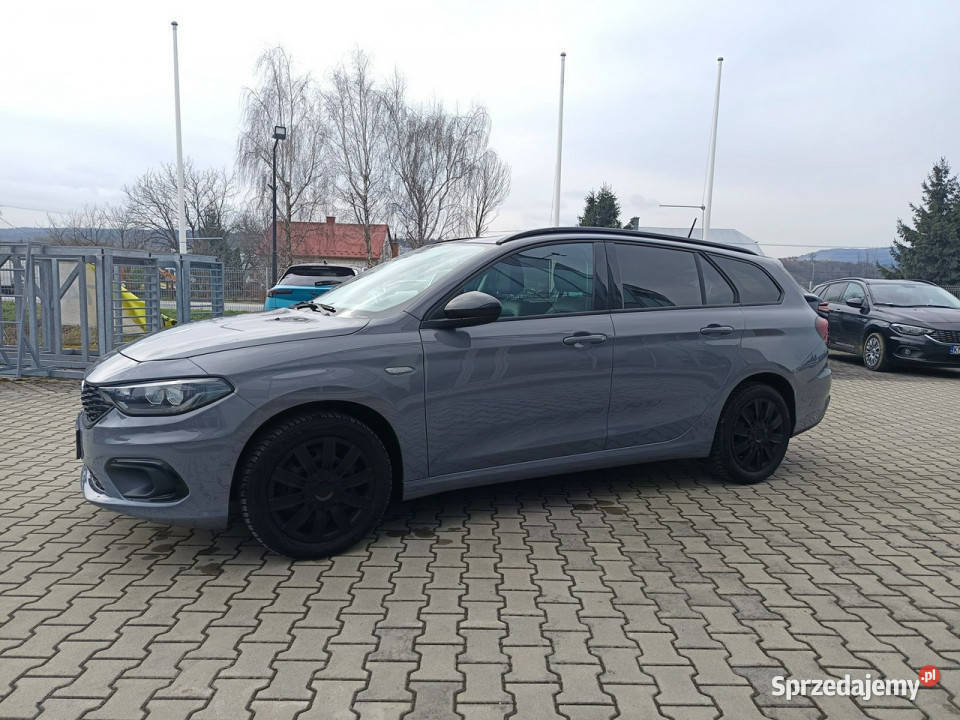 Fiat Tipo SDesign 14 TJet 120 1 rejestr 2019 hak manualna Nowy Sącz