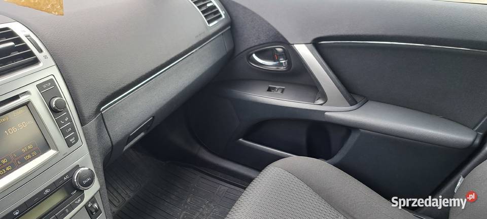 TOYOTA AVENSIS 2012 NOWE TARCZE KLOCKI manualna mazowieckie Zwoleń