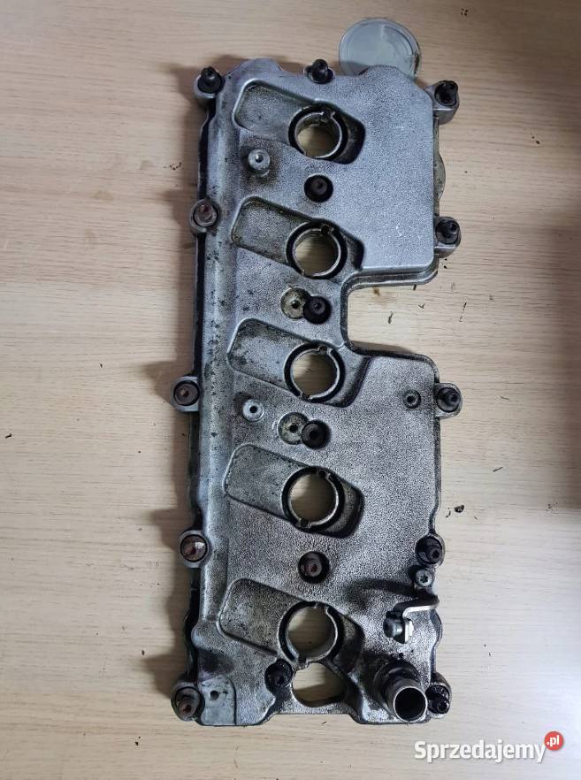 Pokrywa zaworów 07L103475P Audi RS6 50 BUH Mielec sprzedam