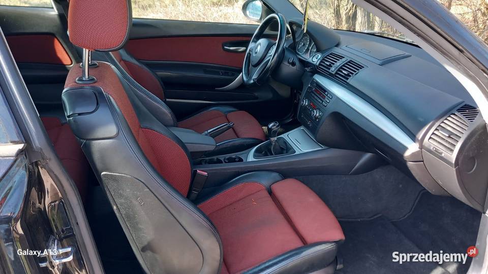 BMW 116i 2007 czarne komplet opon zimowych nieuszkodzony