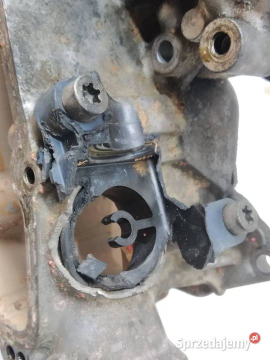 OBUDOWA TERMOSTATU 057121111P Audi Q7 II