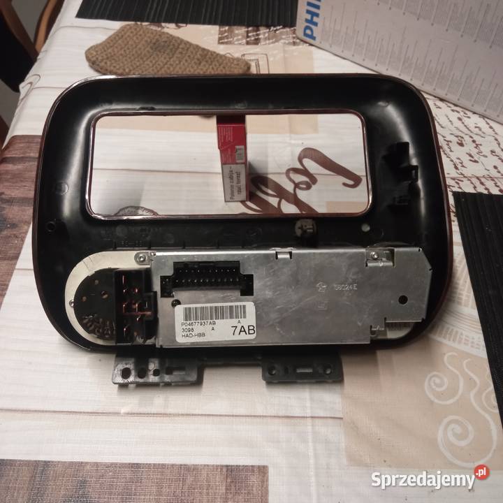 Panel nawiewu i klimatyzacji Chrysler Voyager