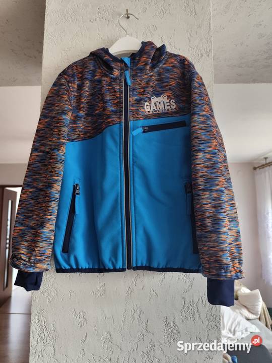 Chłopięca kurtka Softshell na polarze z kapturem Odzież mazowieckie Płock