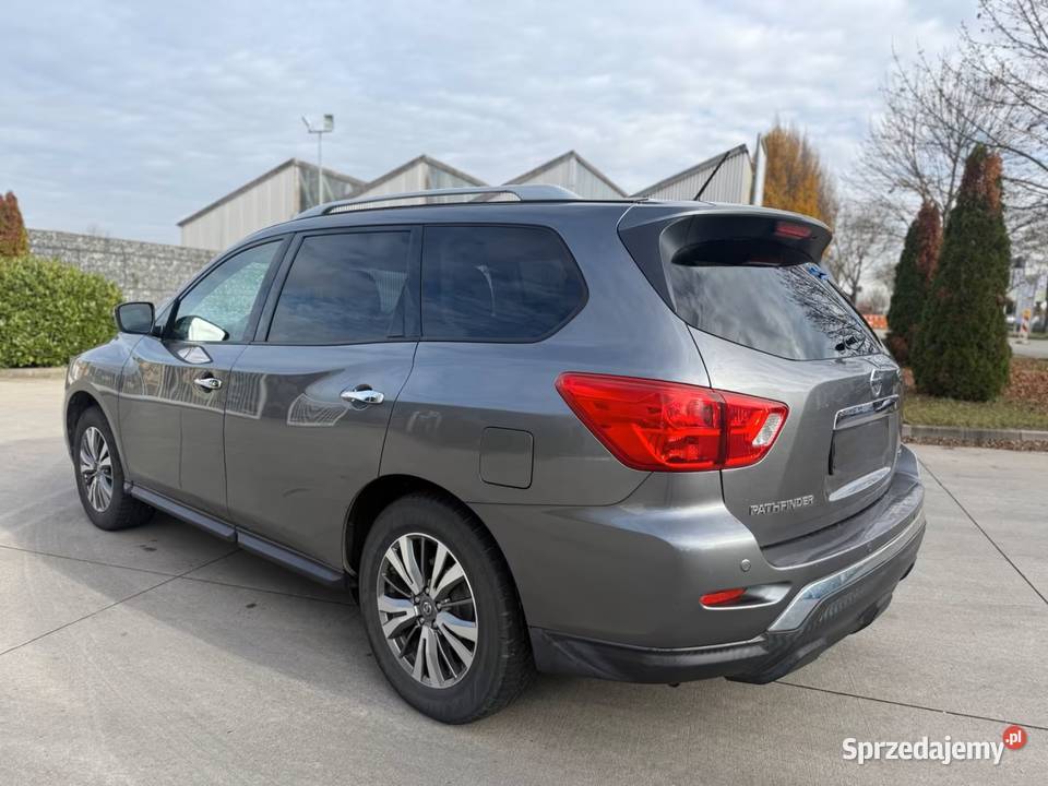 Nissan Pathfinder SV 35 V6 7 osób Automat mazowieckie Łomianki