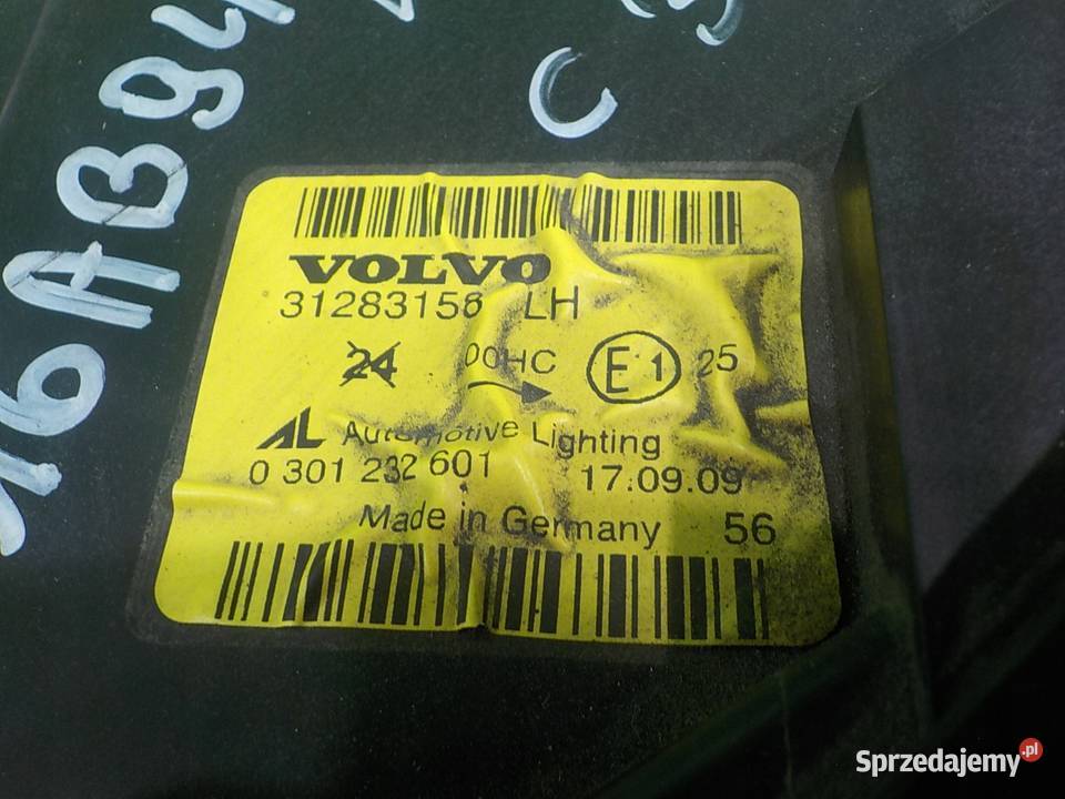 VOLVO C30 20 D 07r 2D lampa lewa przod 31283158 Lampy przednie