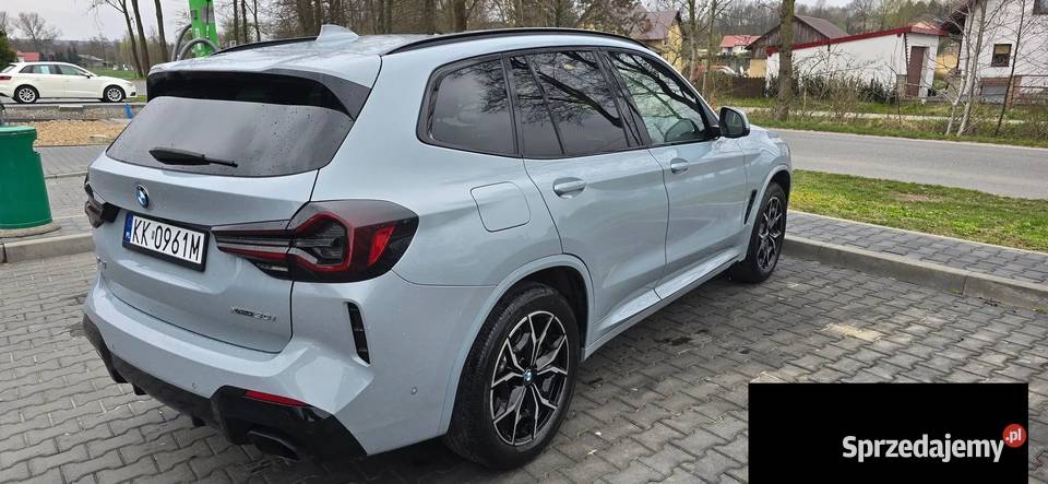 BMW X3 G01 20 benzyna 4X4 252 2023r Panorama nieuszkodzony Narama sprzedam