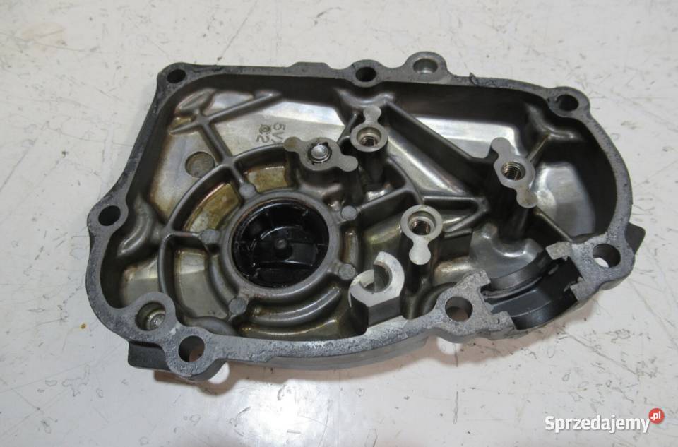 Pokrywa dekiel prawa Yamaha FZ6 600 S Silniki i osprzęt Grabów nad Prosną sprzedam