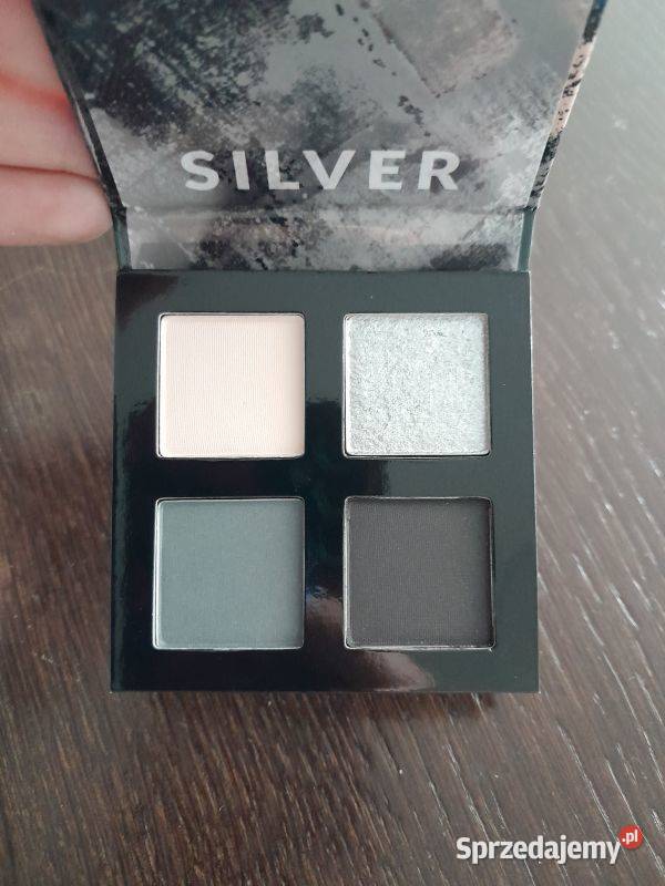 Paleta cieni do powiek Avon Ultra Colour Silver Avon Siewierz