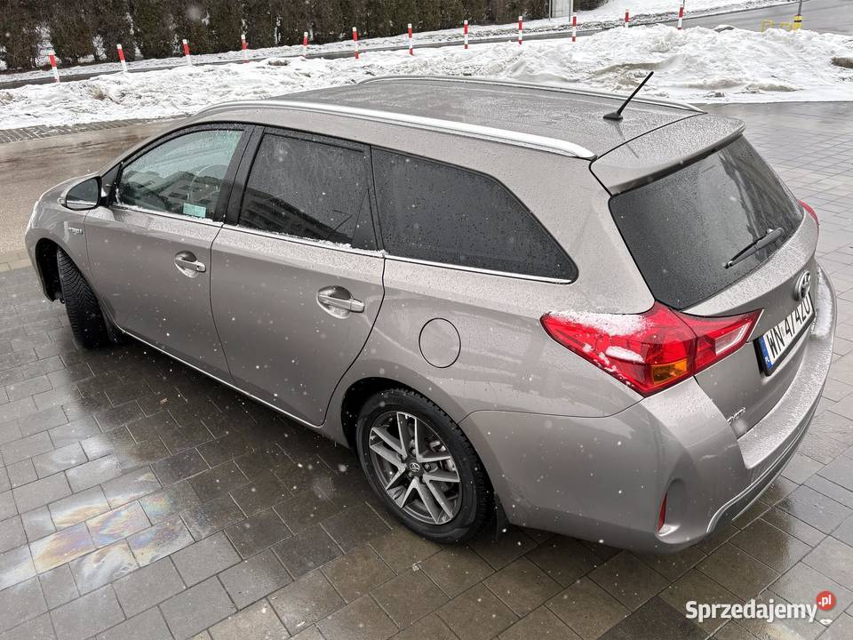 Toyota Auris Hybrid KOMBI Navi Warszawa 3wł 113000km