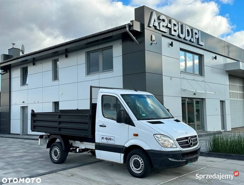 SAMOCHÓD CIĘŻAROWY MERCEDES SPRINTER 311 CDI Tuliszków