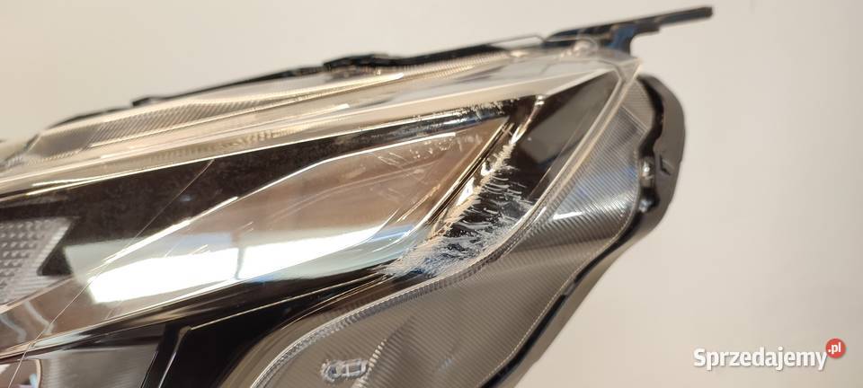 SUZUKI SX4 SCROSS LAMPA LEWY PRZÓD RHD ANGLIK sprzedam