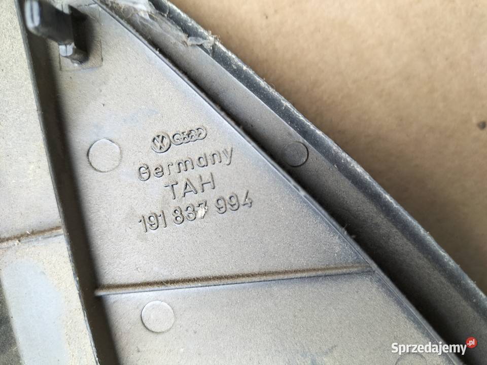 TRÓJKĄT OSŁONA LUSTERKA 5D VW GOLF II 2 JETTA 2 Kamień-Kolonia