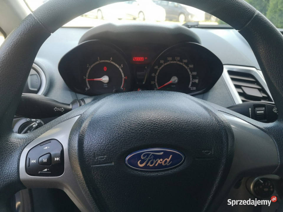 Ford Fiesta 125 60 Klimatyzacja Isofix Podgrz Strzegom