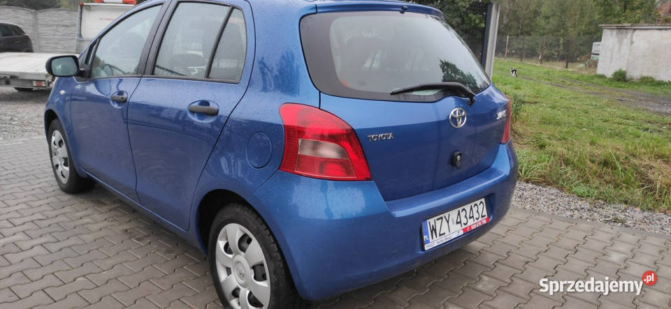 Toyota Yaris 13 l benz 5drzwi II 20052011 Stare Budy