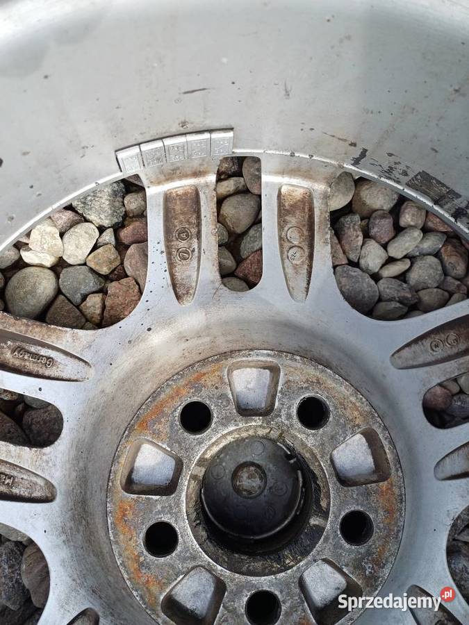 Oryginalne felgi aluminiowe VW 16 Lipusz sprzedam