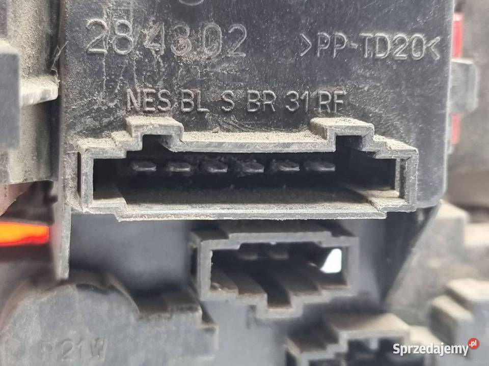 LAMPA PRAWA TYŁ VOLKSWAGEN GOLF IV osobowe Pozostałe Lipno