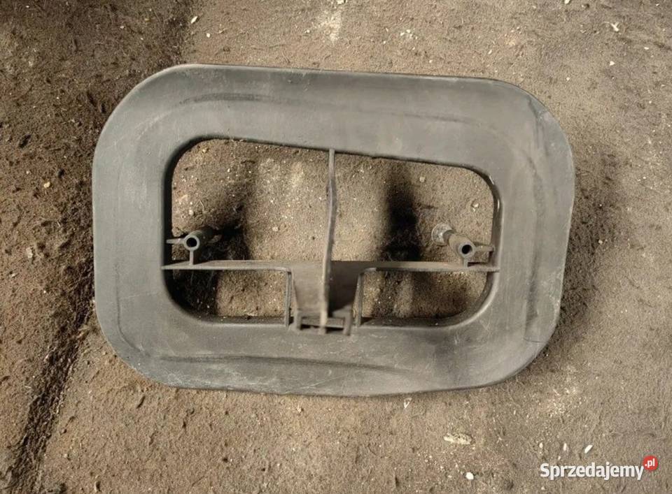 Plastik maski BMW E38 Żory