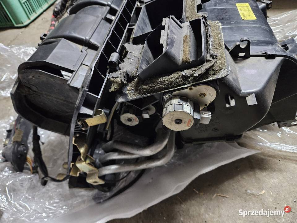 Nagrzewnica wentylator obudowa Bmw E32 Lublin