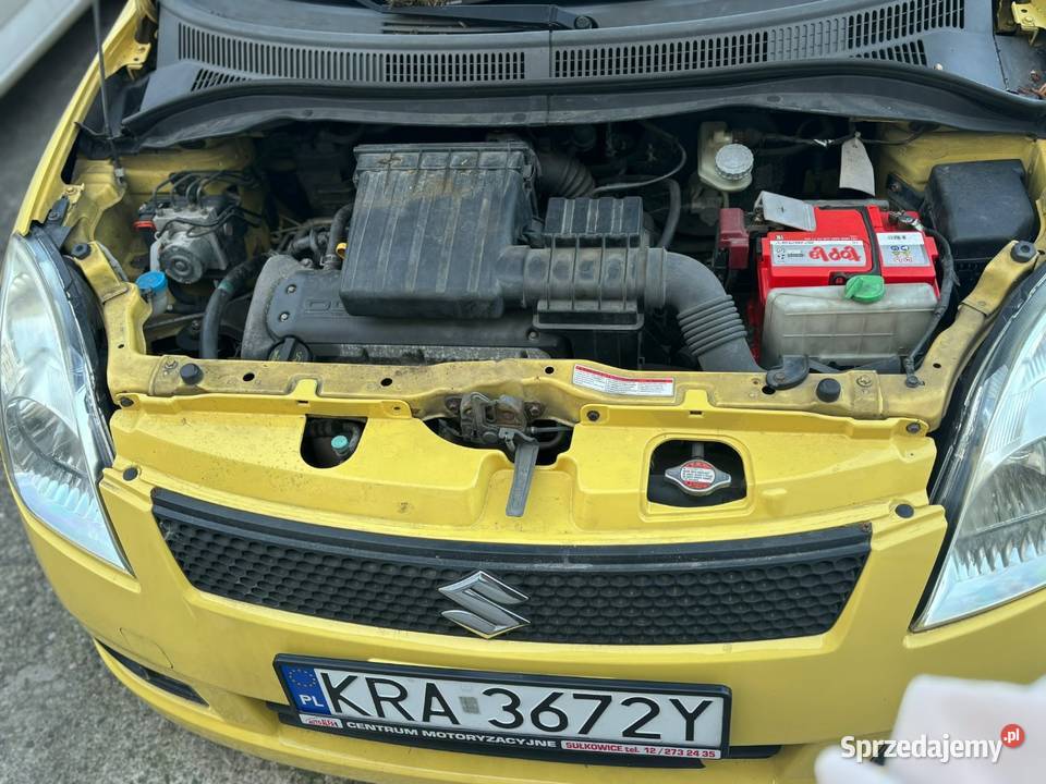 stan zdrowy sprawny elektryczne lusterka Swift Myślenice sprzedam