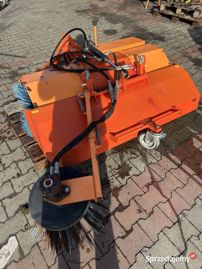 Zamiatarka HMB 160 zbiornik do traktorka Hako Milicz