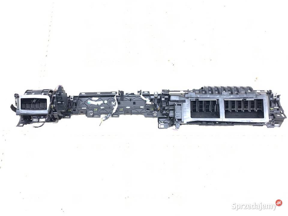 KRATKA NAWIEWU PRZÓD AUDI A8 D5 4N1857212E