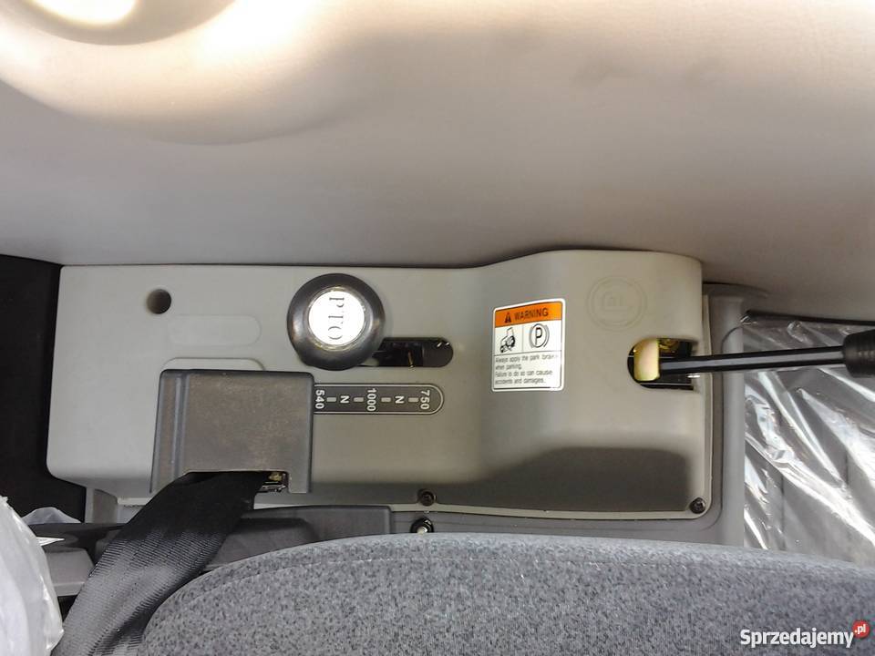 NOWY CIĄGNIK TYM T1003 Modła Księża