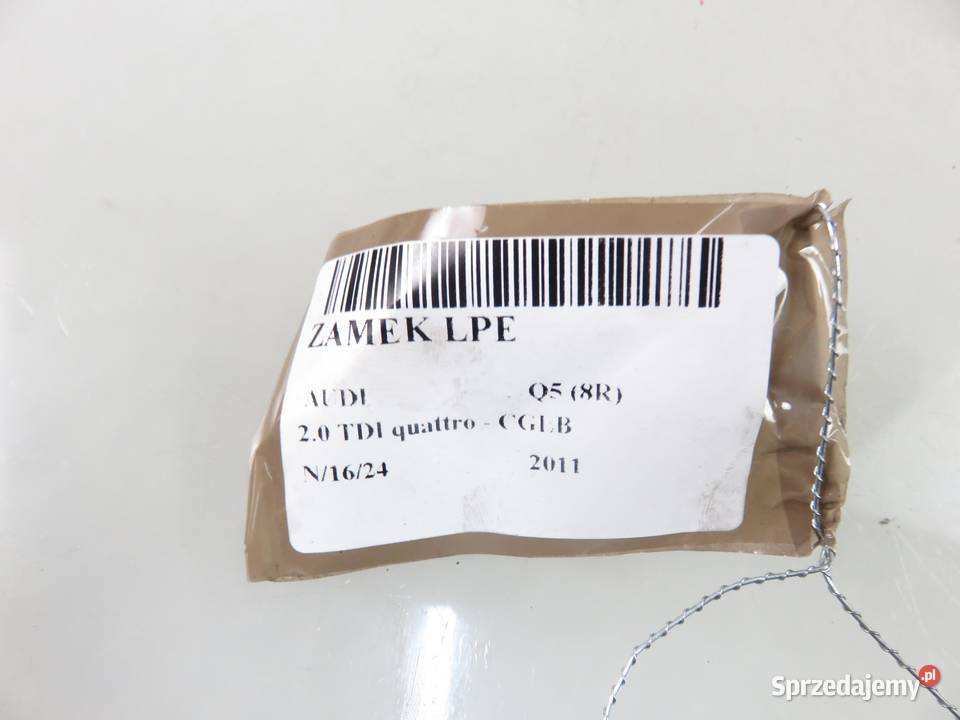 ZAMEK LEWY PRZEDNI AUDI Q5 8J1837015C osobowe małopolskie