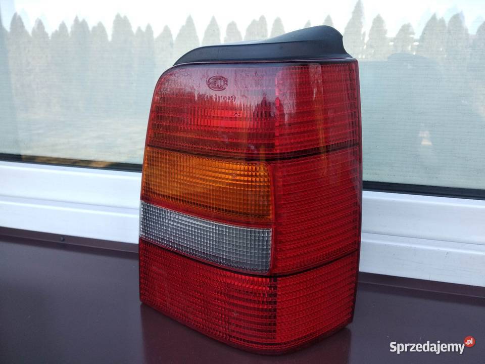 VW Golf MK3 III kombi Variant lampa tył tylna