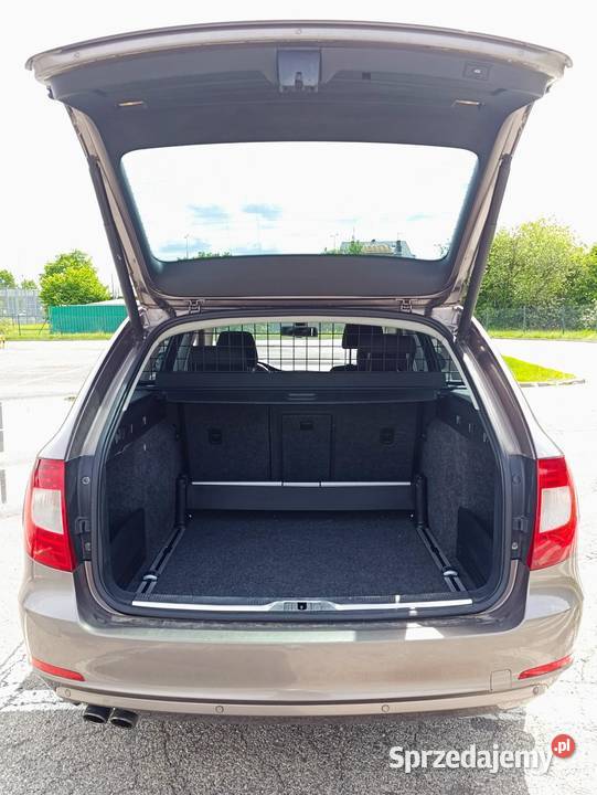Skoda Superb 20D 2010 DSG Kombi Zadbany Zamiana nieuszkodzony