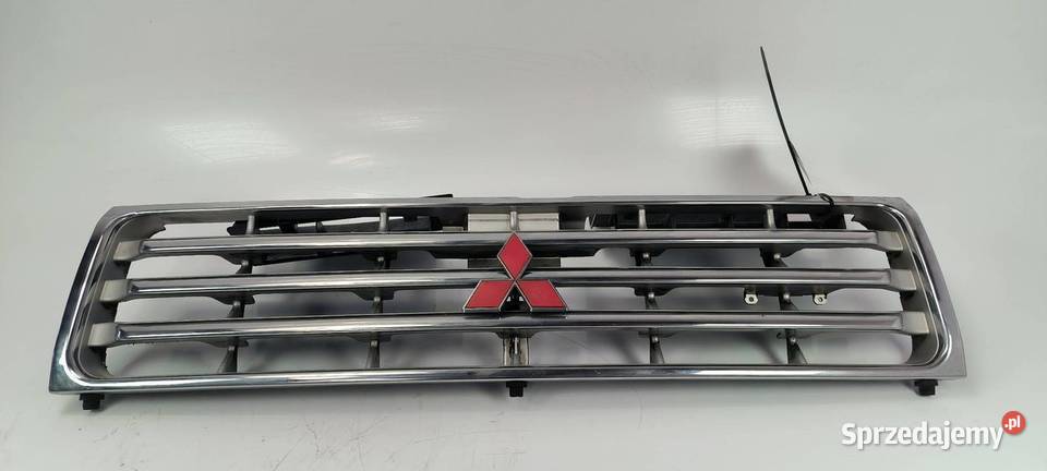 GRILL ATRAPA MITSHUBISHI PAJERO MB645720 Lipno sprzedam