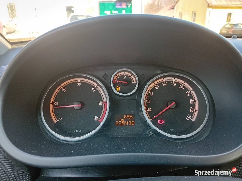 Coesa 13 klima 5 drzwi mały przebieg Rok produkcji 2008 lubelskie Świdnik