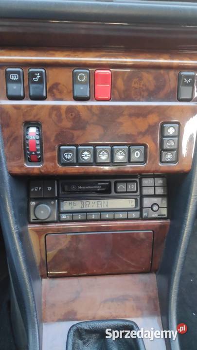 MERCEDESBENZ C124 E200 20 benzyna 136 1995r Zabrze