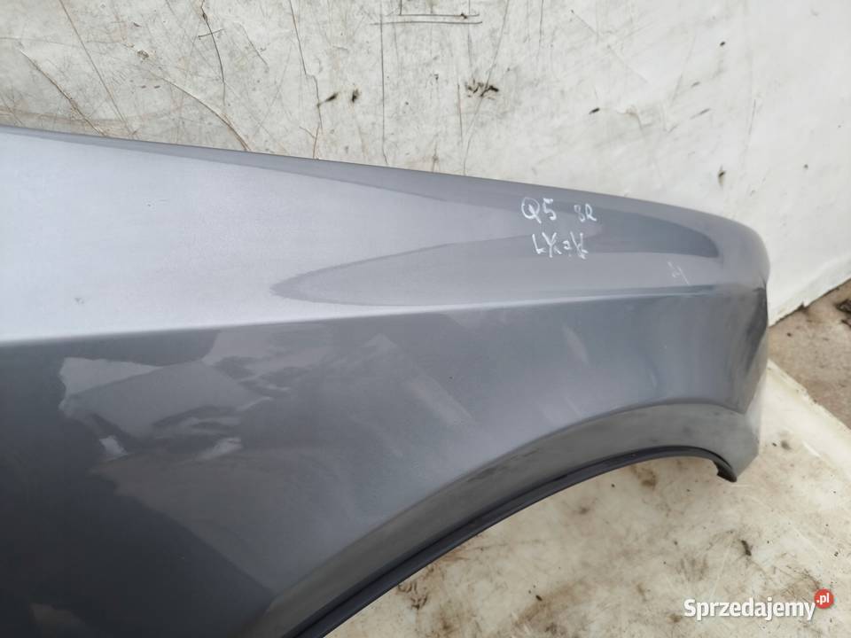 BŁOTNIK PRAWY PRZÓD AUDI Q5 8R S LINE 20112016 Przystajń