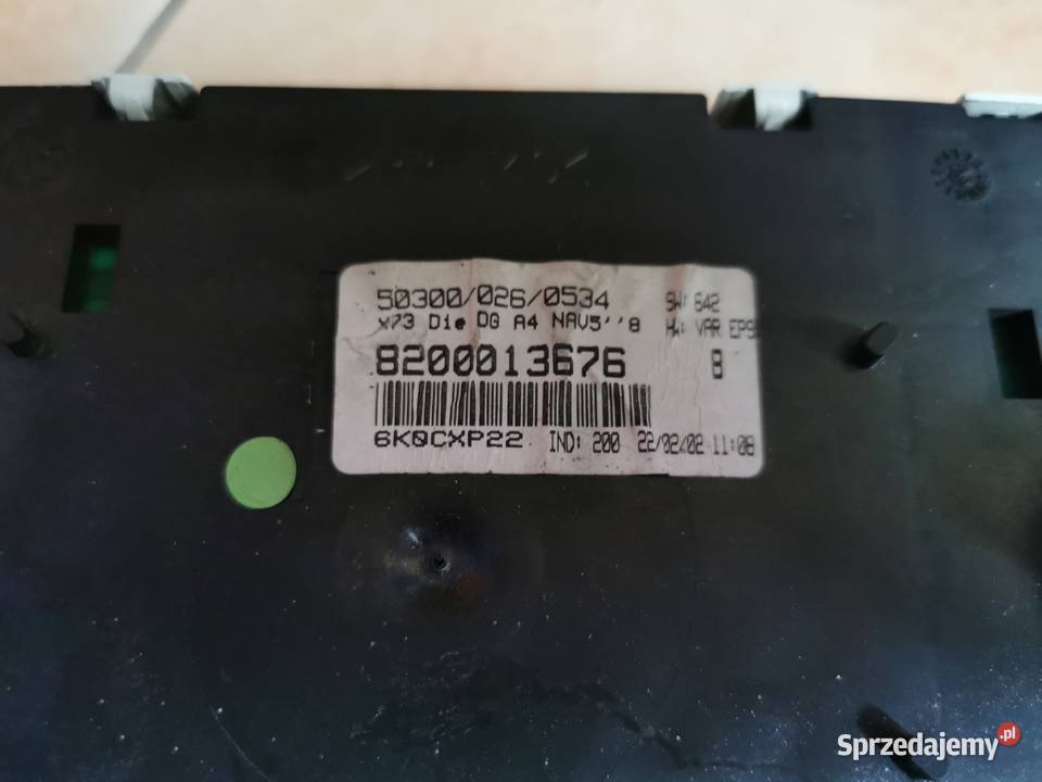 Licznik Obrotomierz Renault Vel Satis 8200013676 osobowe Margonin