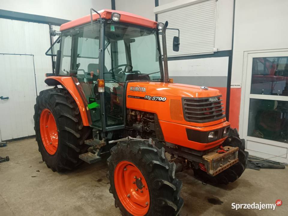 Ciągnik rolniczy Kubota ME 5700 Napęd 4x4 Rolnictwo Sanok sprzedam