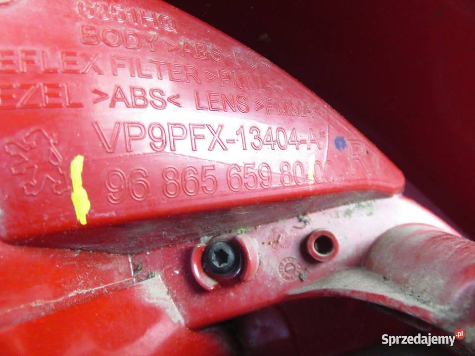 LAMPA PRAWA TYLNA PEUGEOT 207 9686565980 małopolskie