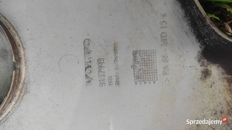 Koła opony zimowe Volvo plus kołpaki Malbork
