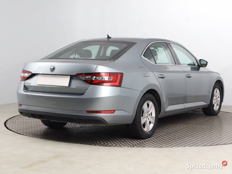 Skoda Superb 18 TSI elektryczne lusterka Bielany Wrocławskie